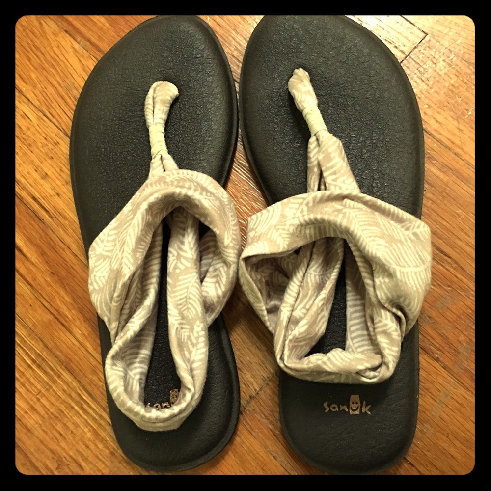 Sanuk Yoga mat Slings